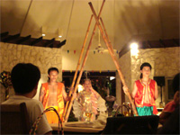 セブ島へ行く。⑮ ~豚の丸焼きとガラディナー~ _f0232060_22143760.jpg