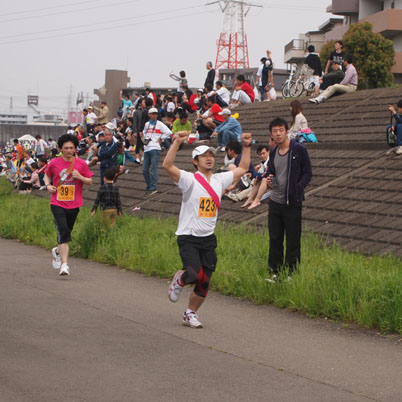 初駅伝　なんとか完走の巻_c0122670_2363266.jpg