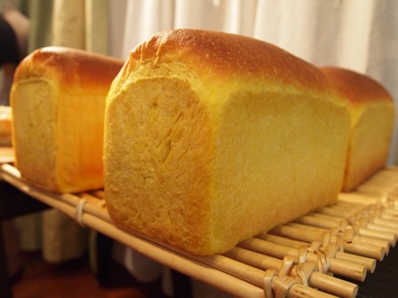 カボチャ食パン_e0167593_23163348.jpg