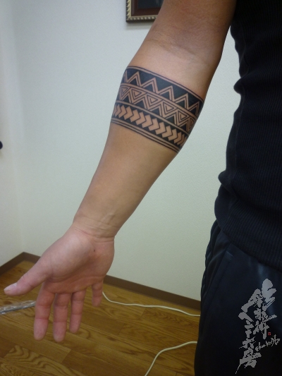 トライバル 彩躯術三十六房 Chamber36tattoostudio トライバル 彩躯術三十六房 Chamber36tattoostudio