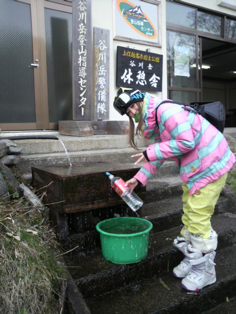 谷川の名水♪_c0151965_11121392.jpg