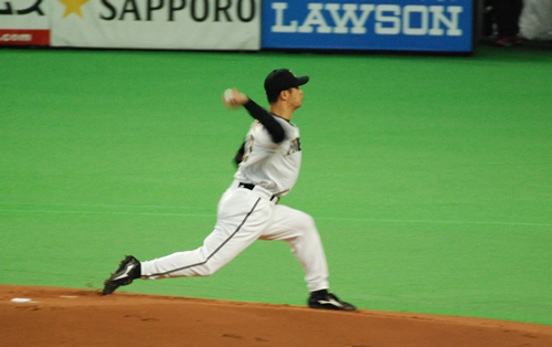 【ライオンズ戦】延長さよならゲーム　１０勝到達一番遅【１６戦目】【非常事態宣言発令中】_e0126914_021343.jpg