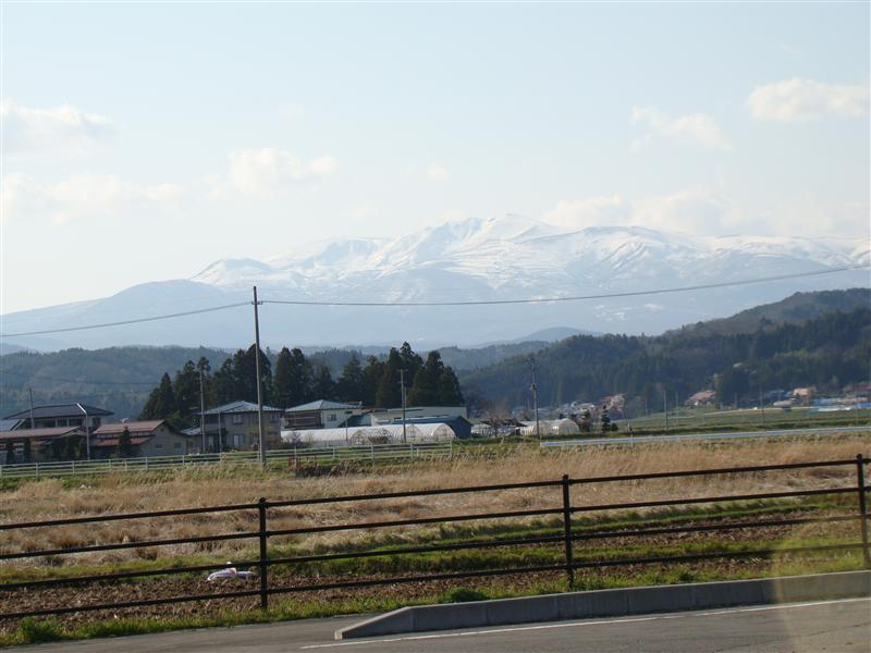 揚石山と櫃地ヶ森・いわかがみ平は雪で通行止めだって_a0127015_20522817.jpg