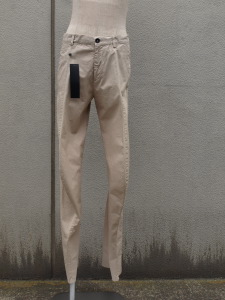 ダークショーンベルガーのバナナパンツ_e0126063_18411760.jpg