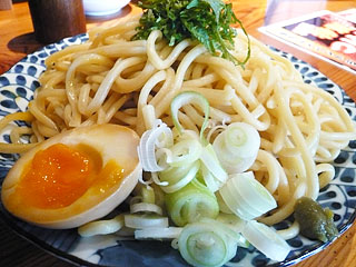神楽(からく)@学園 ★ (神楽特製つけ麺)_f0080612_02399.jpg