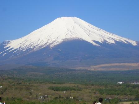 富士山のある風景＆今日誕生日の人_d0104959_94377.jpg