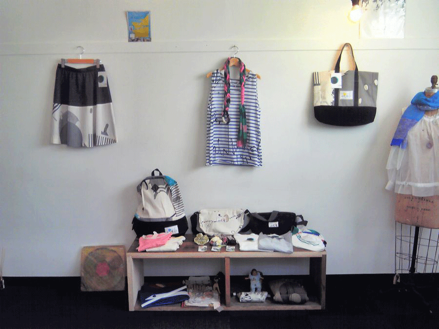 spoken & vintage _c0168222_165945.gif