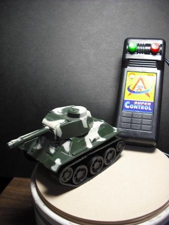 100円ショップのT-34_c0000507_7505598.jpg