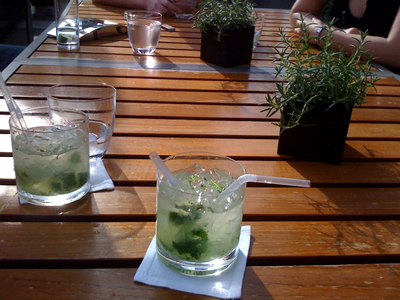 f0033510_7322086.jpg