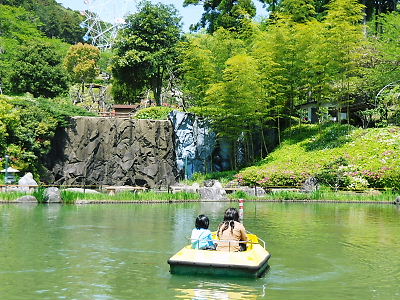 GWに奥山高原へ行ってみたが、遊園地が休止中_c0143330_1757514.jpg