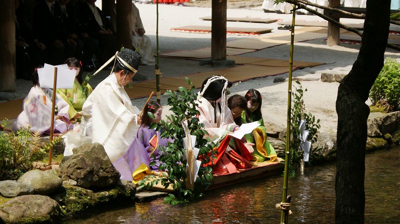 葵祭２０１０ 斎王代御禊（ぎょけい）の儀 （上賀茂 賀茂別雷神社（上賀茂神社） ） (2010年05月04日)_c0119555_19522996.jpg