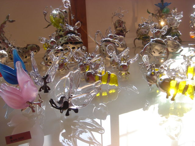 LIVES_c0202869_14594891.jpg