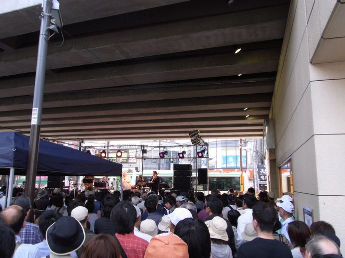 高槻ジャズストリート2010_f0097683_22591432.jpg