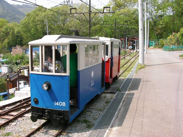 ミニ桜谷軽便鉄道_a0066027_2357163.jpg