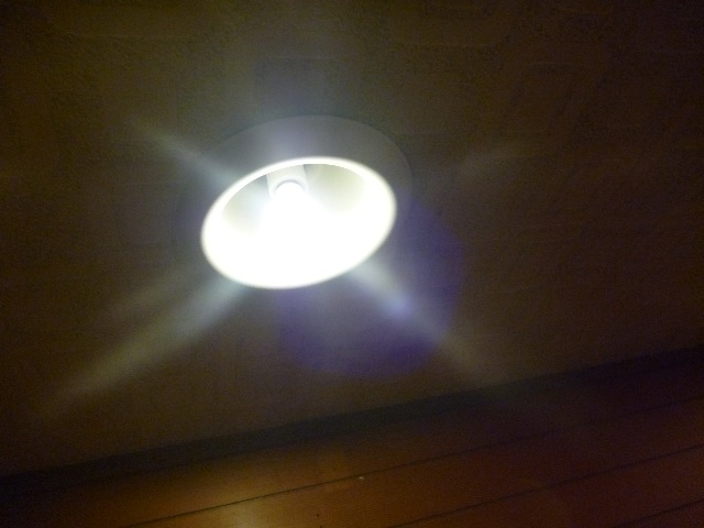 LED電球_b0054727_22442457.jpg