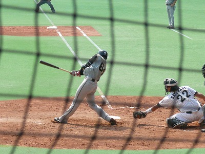 ５月５日　マリーンズ対ファイターズ_b0166128_21323146.jpg