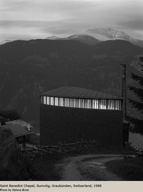 ピーター・ズントー Peter Zumthor_d0090733_2320161.jpg