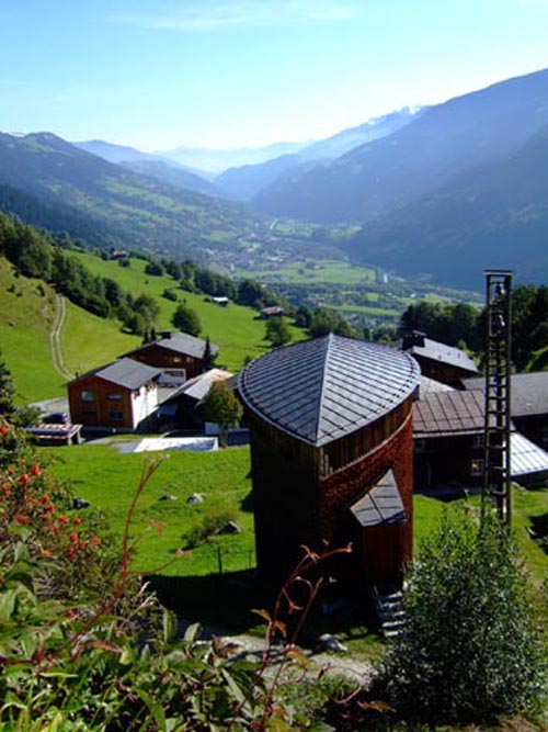 ピーター・ズントー Peter Zumthor_d0090733_23202351.jpg