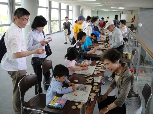 うみべの森を育てる会「子どもの日フェスティバル」出展_c0108460_1828442.jpg