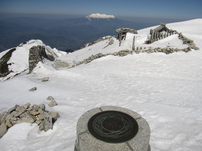 木曽駒ヶ岳・御岳山　　一日目_b0124306_2202918.jpg