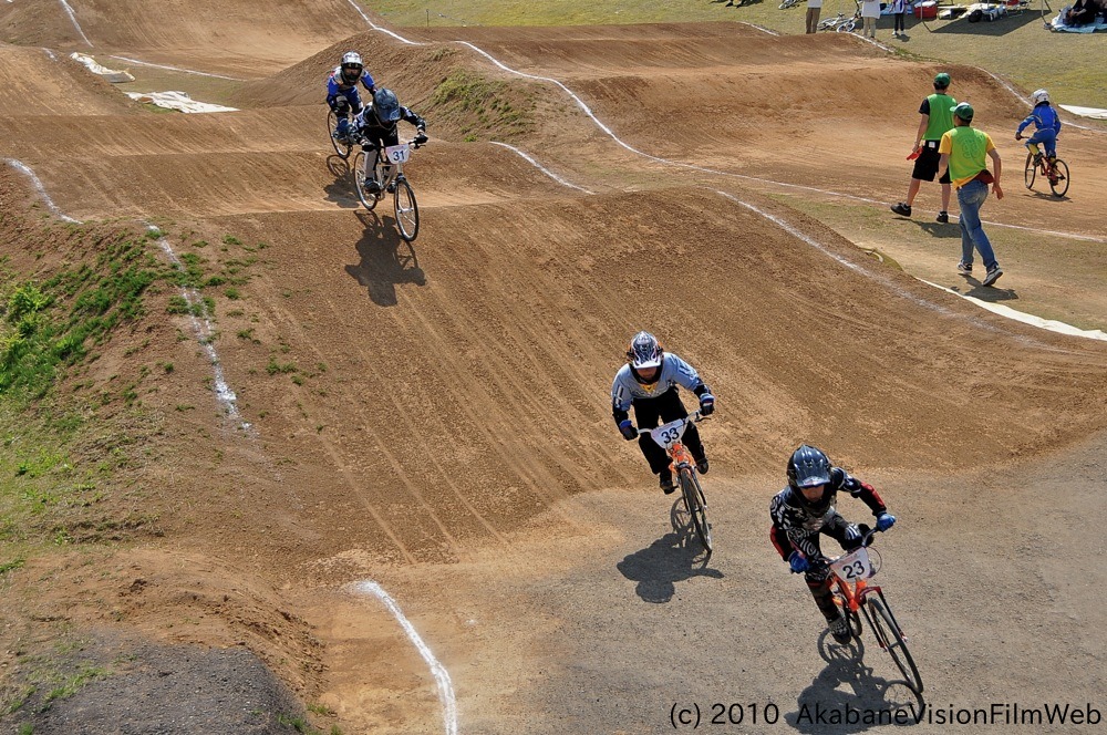 2010中越チャレンジカップVOL6：ボーイズ８−９、１０−１１才クラス決勝_b0065730_1030394.jpg