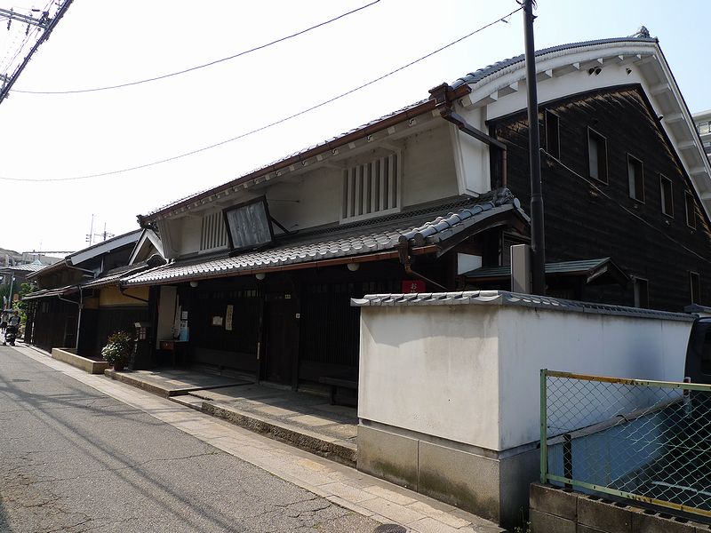 鍵屋(現 市立枚方宿鍵屋資料館)と枚方の街並み(※大阪府枚方市)_f0139570_0513315.jpg