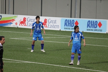 d0056234_13749.jpg