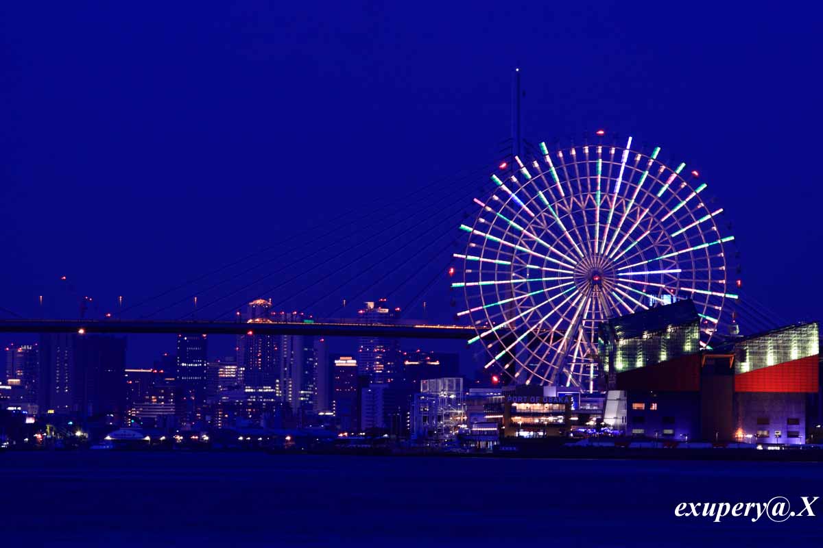 南港から見た海遊館と大阪のビルを撮影しました_e0195337_2336832.jpg