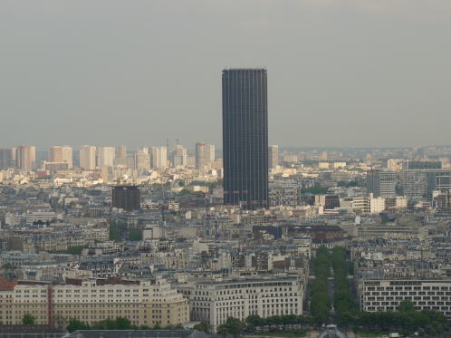 エッフェル塔のレストラン・・・・_c0090198_7295831.jpg