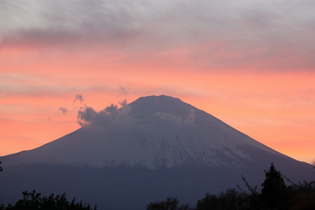 夕暮れの富士山_f0061585_14471643.jpg