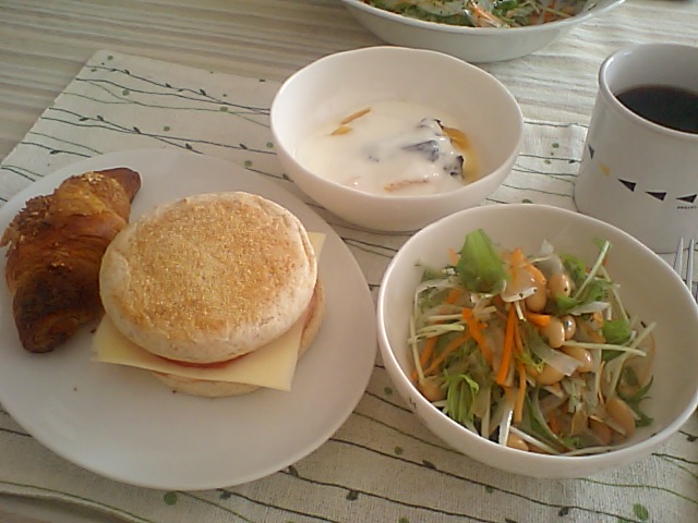 f0233900_0102983.jpg