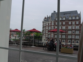 a0036952_2218950.jpg
