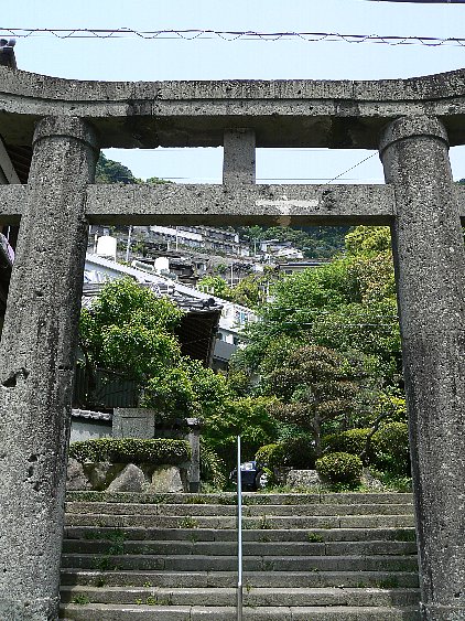 とりあえず長崎に行った：蛍茶屋先のかっぱ石_b0116271_1534156.jpg