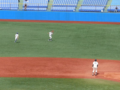 ５月８日　東京六大学野球　東大対法大_b0166128_1929849.jpg