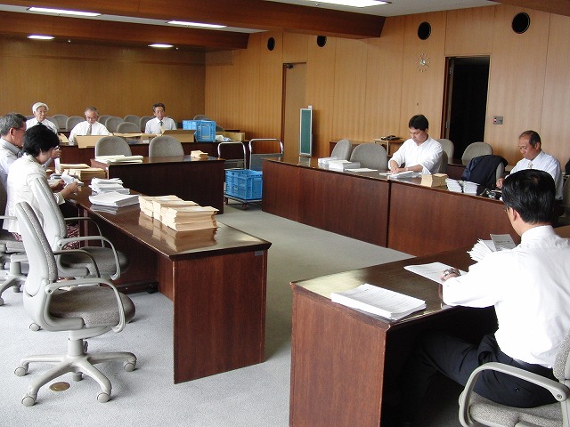 議会基本条例制定に向けた検討作業が進んでいます_f0141310_23331492.jpg