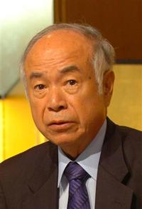 マスコミ崩壊:ついにここまで来たか、日本の芸能界! 頑張れ上杉隆!!_e0171614_17483870.jpg
