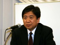 マスコミ崩壊:ついにここまで来たか、日本の芸能界! 頑張れ上杉隆!!_e0171614_17513970.jpg