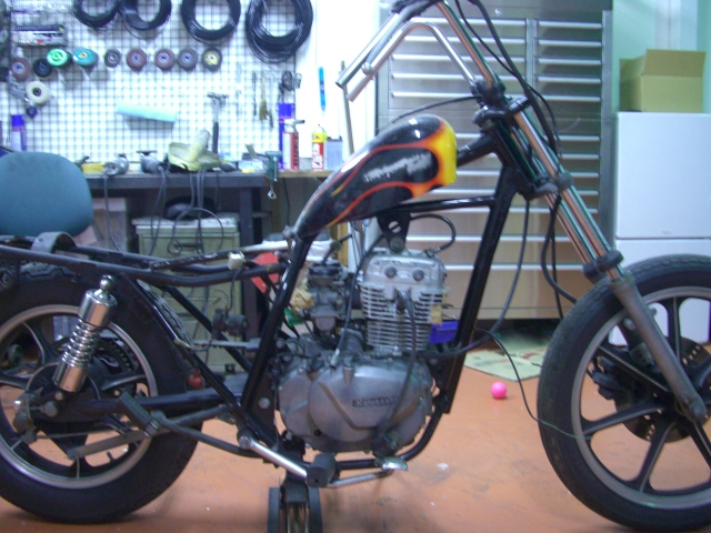 Z250LTDカスタム(タンク編)_a0164918_1041595.jpg