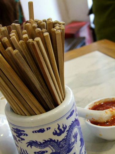 「上海2010　滄浪亭（そうろうてい）の海老蘇州麺」_a0000029_9402459.jpg