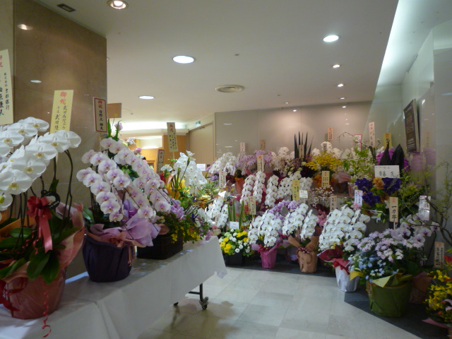 豪華な着物姿に吸い込まれた展覧会。_f0181251_20274553.jpg