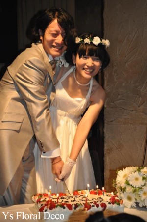 ボブスタイルに合わせる花冠 プリザーブドフラワー_b0113510_042465.jpg