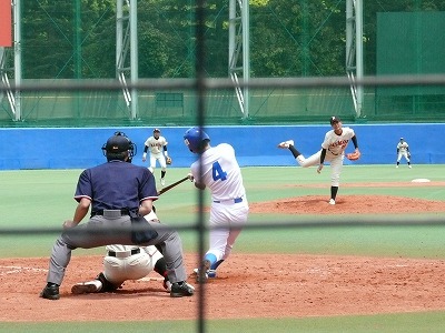５月１０日　東都大学野球２部　青学大対日本大_b0166128_7593762.jpg