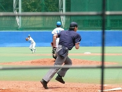 ５月１０日　東都大学野球２部　青学大対日本大_b0166128_805749.jpg