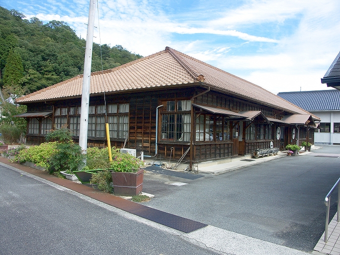 旧加茂葉煙草取扱所（加茂川歴史民族資料館）_f0116479_18214047.jpg