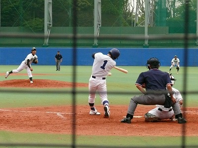 ５月１０日　東都大学野球２部　東農大対駒澤大_b0166128_7514970.jpg