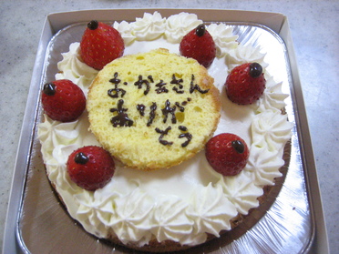 母の日ケーキは苺ショートケーキ_d0031682_105375.jpg