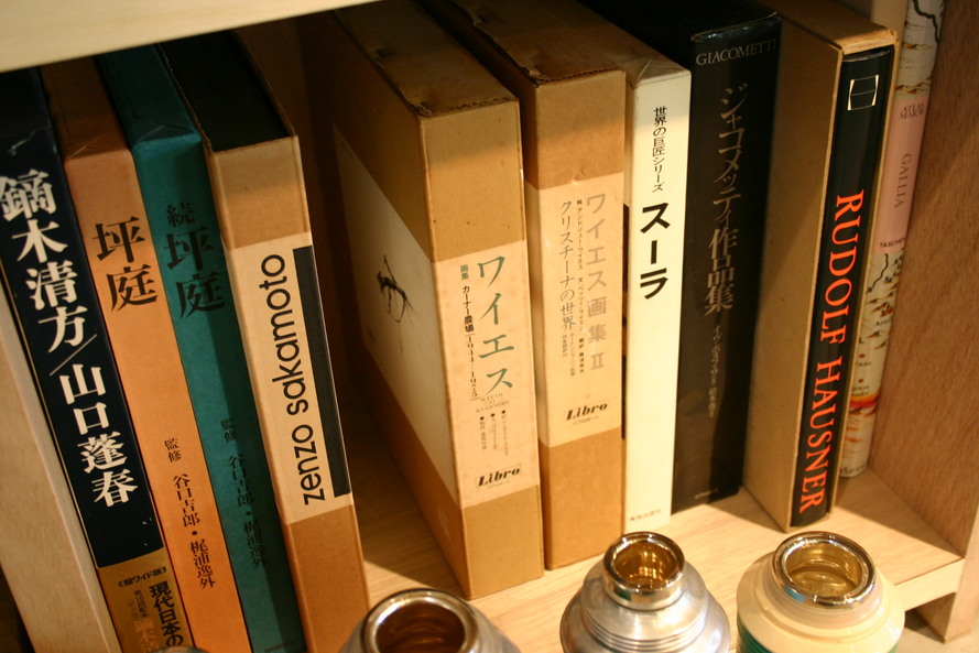 ラントマンの本棚_f0171785_1923149.jpg