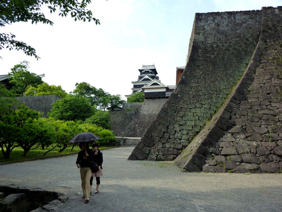 熊本城 石垣の城_e0048413_22113965.jpg