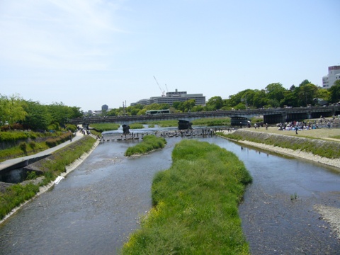 百万遍さんの手作り市と葵祭りとハーモニカ　前編_f0143521_0254229.jpg