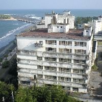 幽霊ホテル やっと姿消す 19年野ざらし 九州の温泉ニュース スクラップ帳 幽霊ホテル やっと姿消す 19年野ざらし 九州の温泉ニュース スクラップ帳